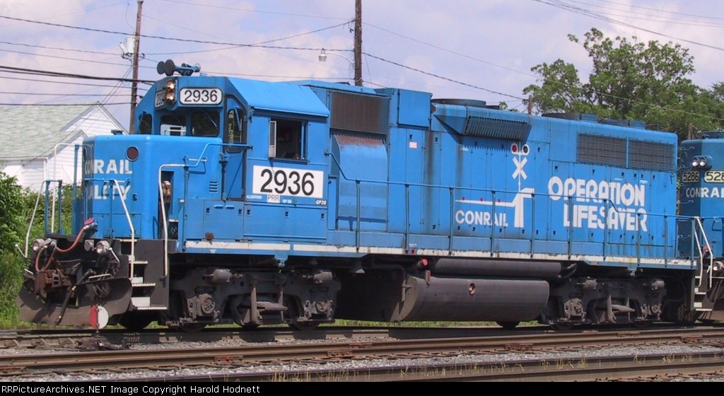 NS 2936 displays its Operation Lifesaver paint scheme